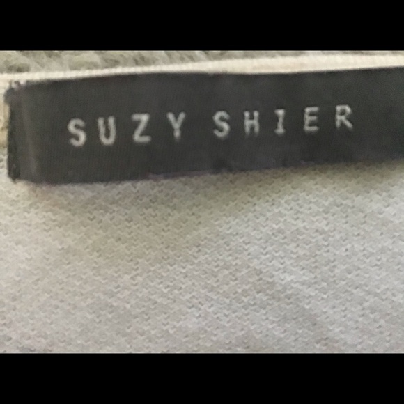 Suzy Shier floral top - Picture 4 of 7